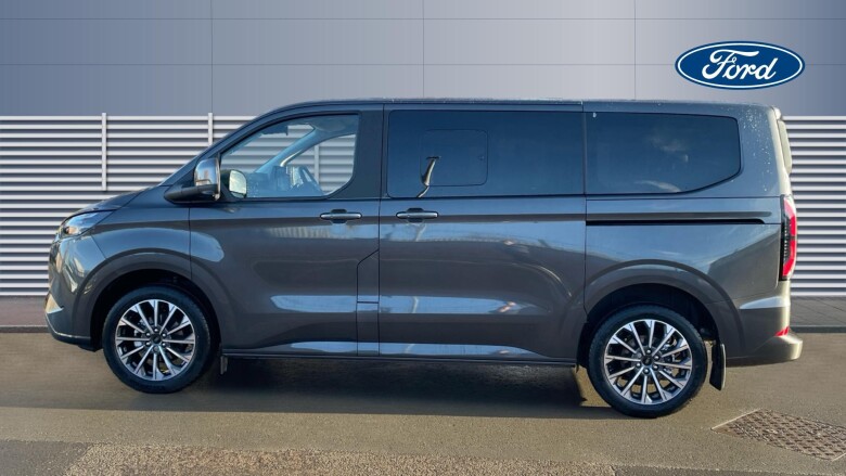 Ford Tourneo Custom 340 L1 Electric Rwd 160kW 65kWh H1 Titanium X 8 seater Auto